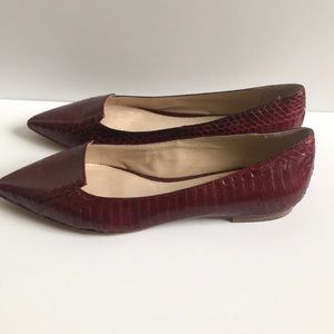 Vince camuto snake skin flats